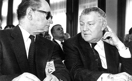 Po 1980 roku Wojciech Jaruzelski wezwał Mieczysława Rakowskiego do ratowania PRL. Zdjęcie z marca 19