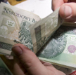 Rosną raty kredytów w złotych
