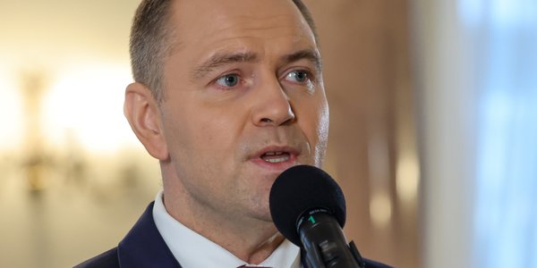 Akcyza od e-papierosów przyjęta przez Senat. Proje