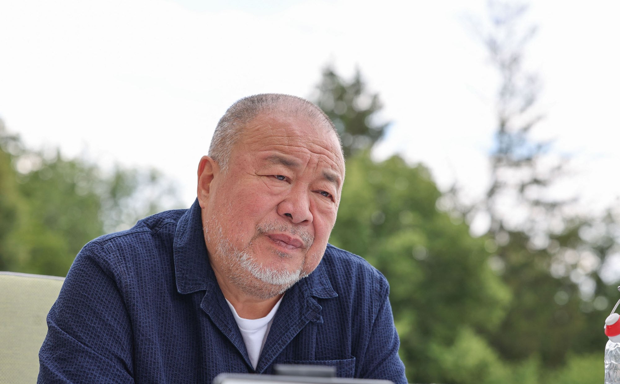 Ай Вэйвэй возвращается в Китай. "Это как телефонный звонок через 10 лет".