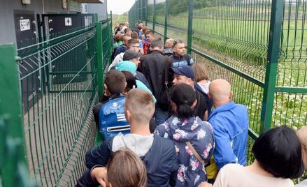 Imigranci z Ukrainy pomagają nam unikać katastrofy demograficznej. Na zdjęciu: przejście graniczne w