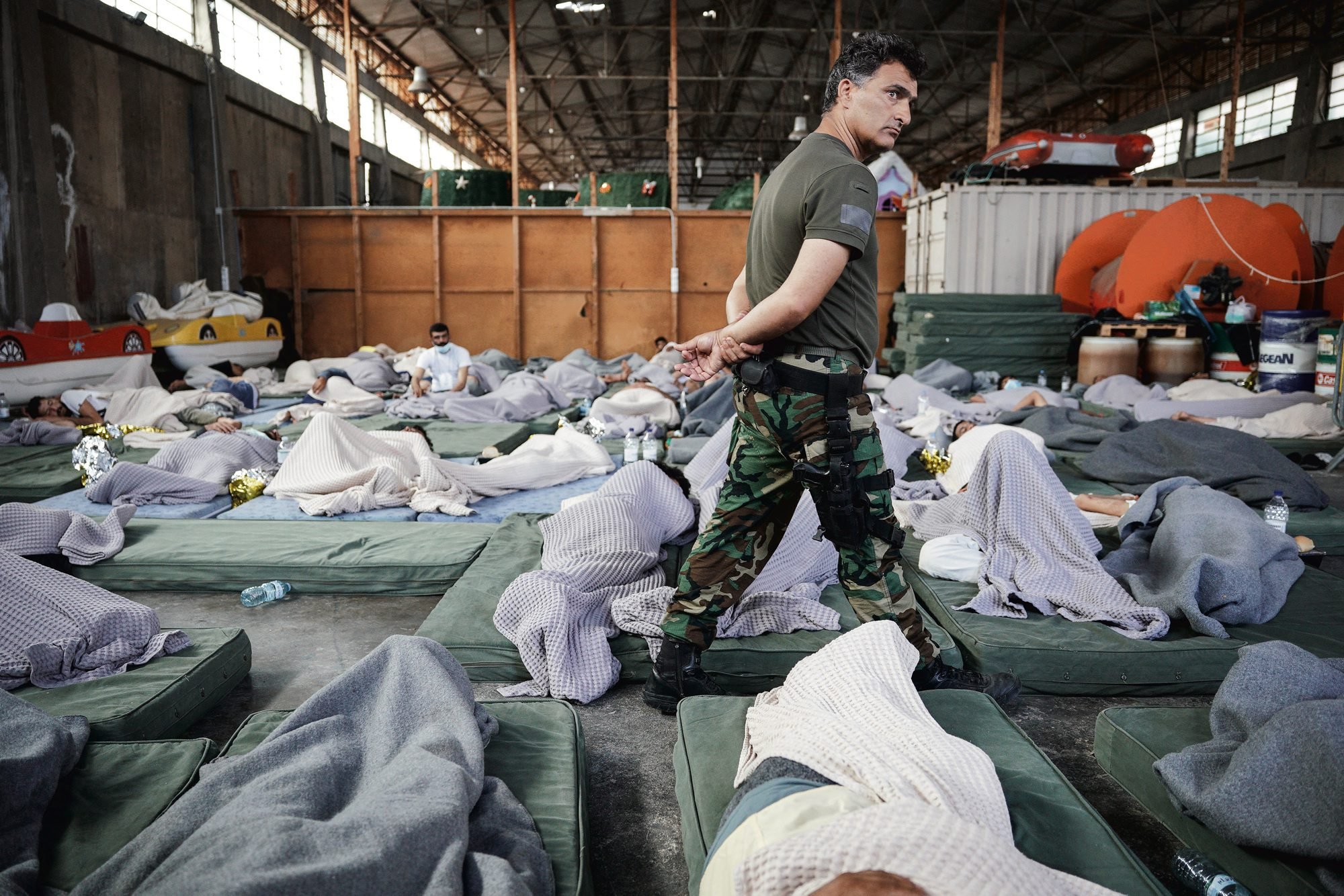 Zamknąć dla migrantów zewnętrzne granice Unii? Drożyzna i destrukcja gospodarki