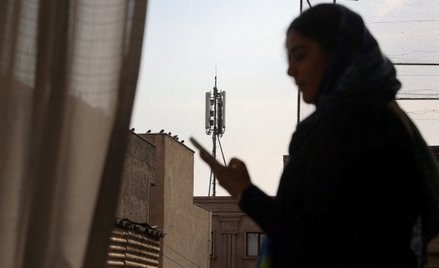 W związku z masowymi antyrządowymi protestami 8 stycznia rząd w Teheranie zablokował dostęp do sieci