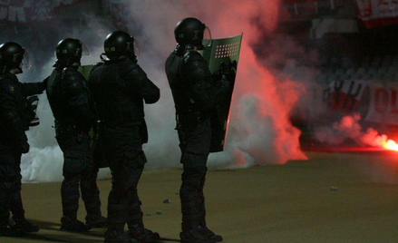 Sędziowie: Nie ma chętnych do sądzenia pseudokibiców na stadionach