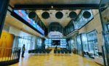 O ponad 9 proc., do 7,05 zł, drożały w piątek akcje Komputronika