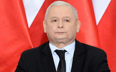 Prezes PiS Jarosław Kaczyński zapowiadał obniżkę dla posłów, ale także dla samorządowców