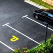 Miejsca parkingowe nie muszą być na działce inwestora - wyrok NSA