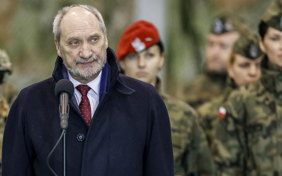 Antoni Macierewicz: Donald Tusk wiedział o wybuchu