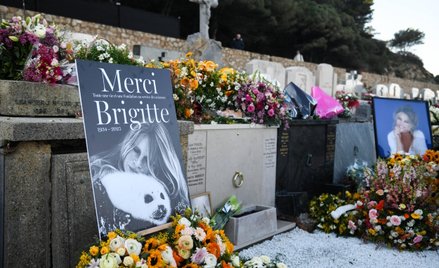 Brigitte Bardot została pochowana obok swoich rodziców i dziadków.