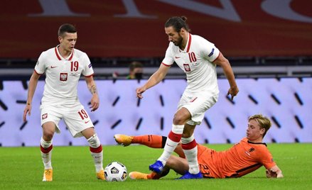 Mandżukić może zagrać z Rybusem i Krychowiakiem