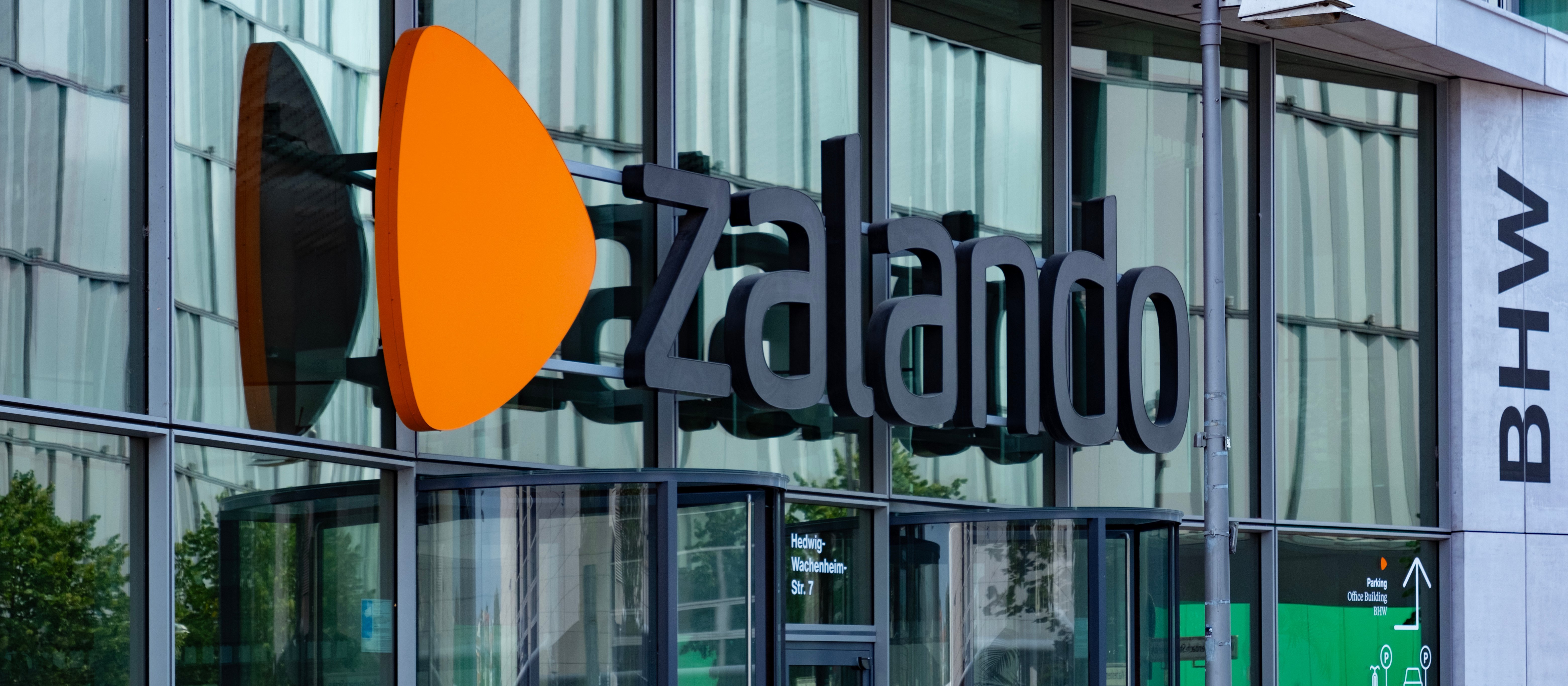 Zakupy na Zalando i AboutYou w I kwartale tylko lekko w górę