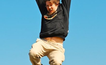 Skoczek to potoczne określenie osoby, która zbyt często przeskakuje z jednej pracy do drugiej