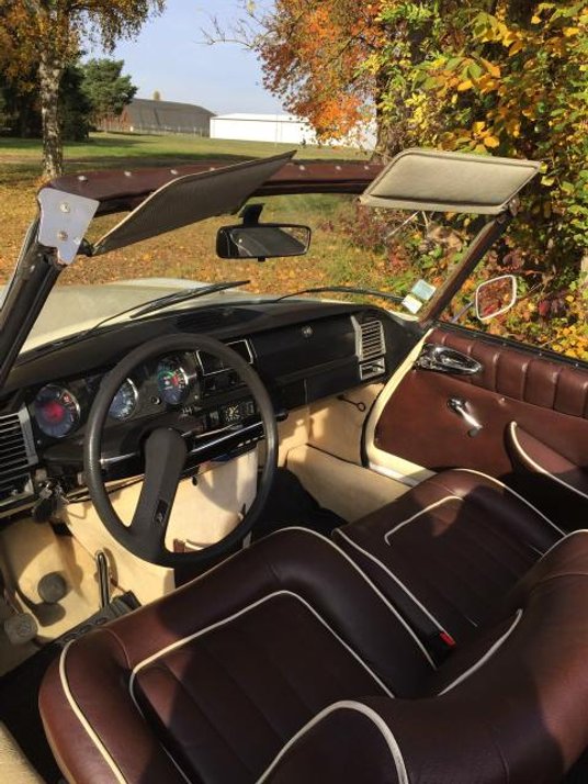 44-letnie auto jest wciąż w dobrej formie, a wnętrze oferuje niespotykany komfort.