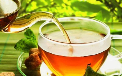 Gorąca herbata podwaja ryzyko zapadnięcia na raka przełyku