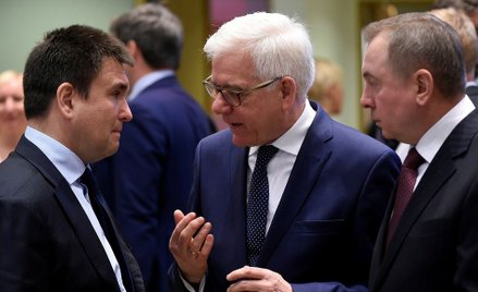 Minister spraw zagranicznych Jacek Czaputowicz (w środku) z szefami dyplomacji Ukrainy i Białorusi