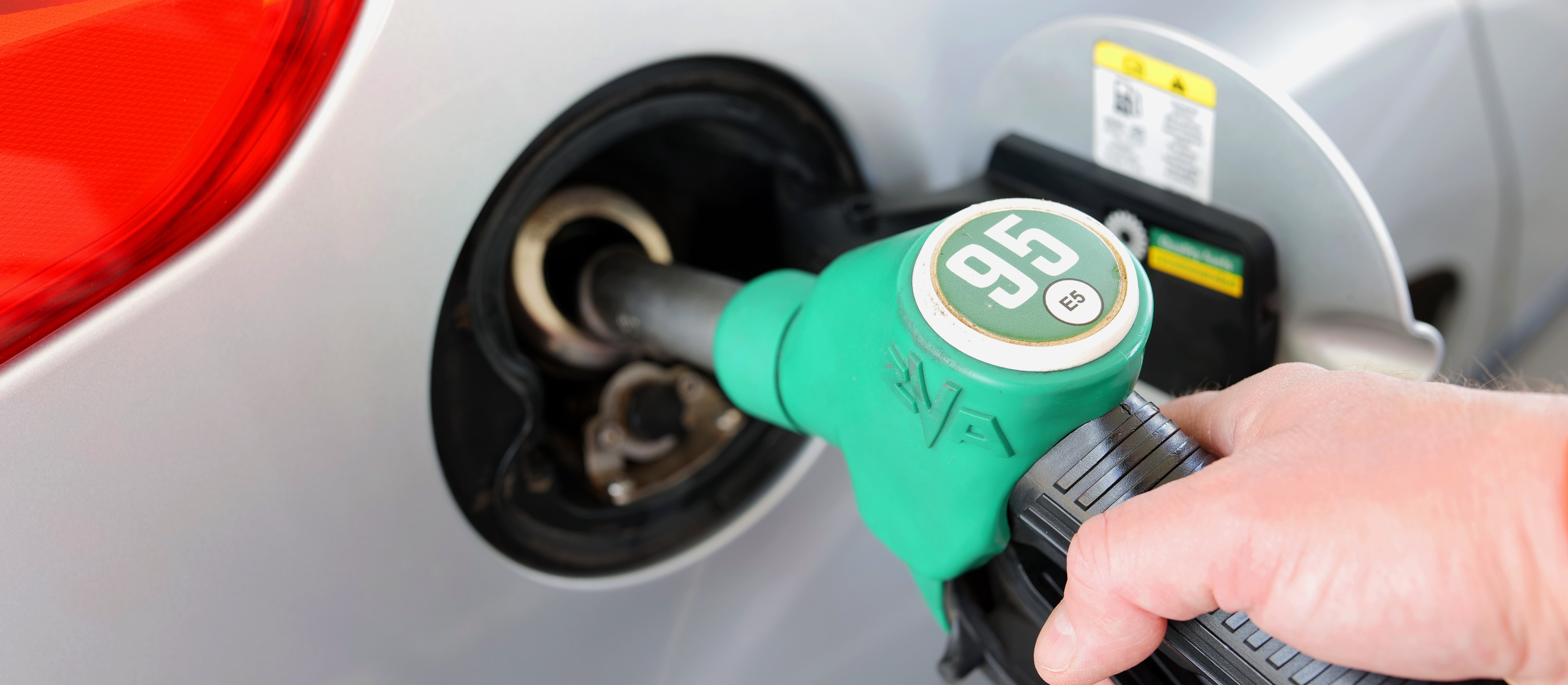 Rząd podał maksymalne ceny paliw na czwartek 23 kwietnia