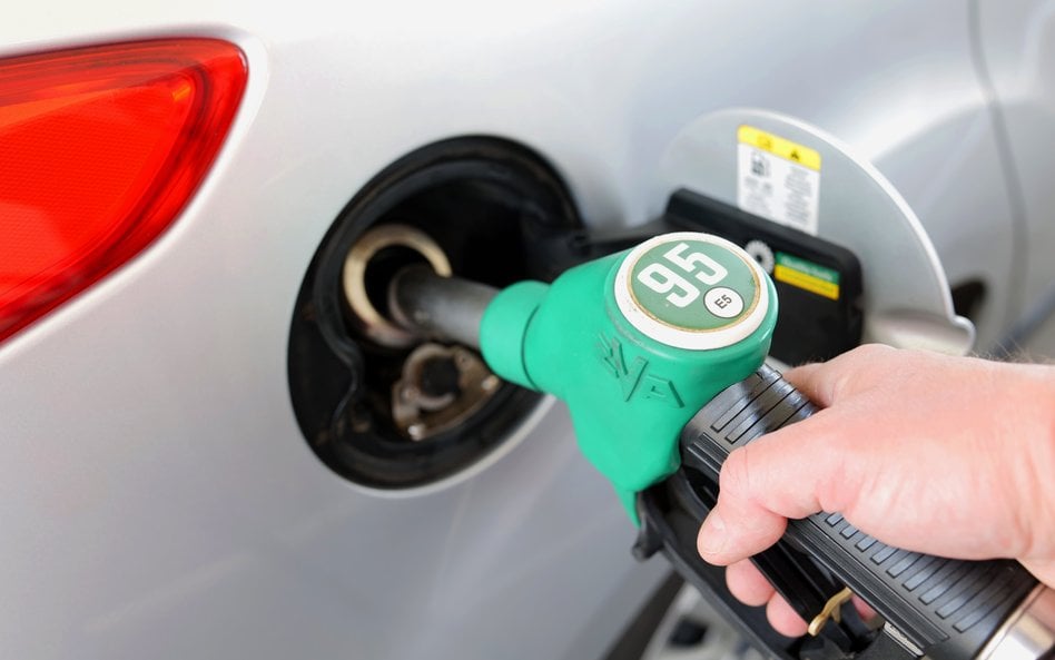 Maksymalne ceny paliw na 23 kwietnia 2026 roku. W czwartek litr benzyny 95 ma kosztować nie więcej n