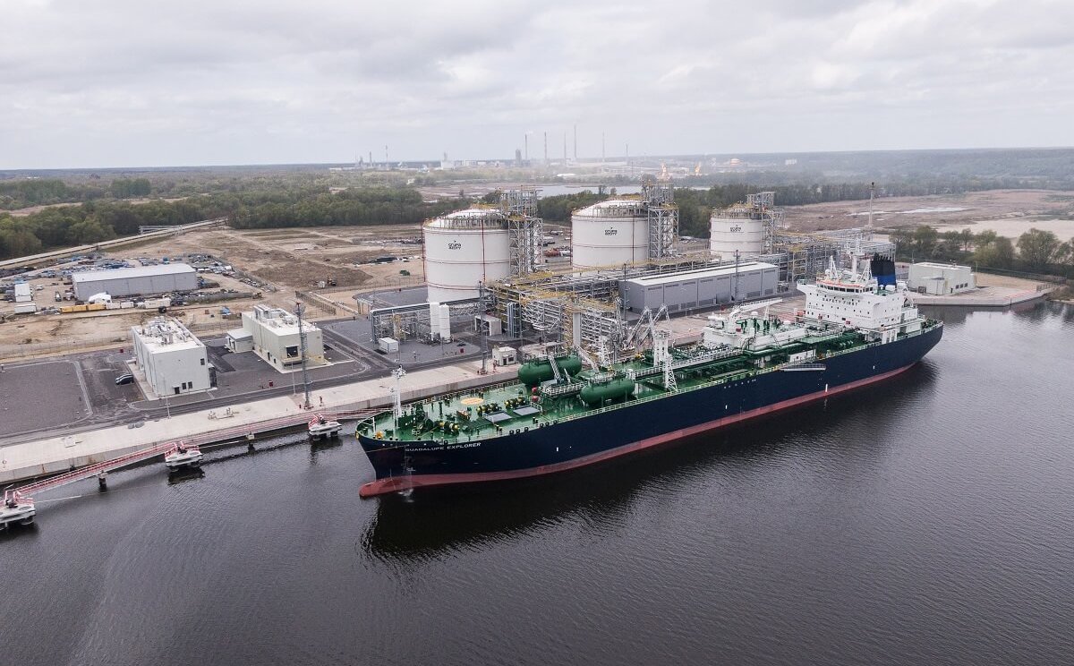 Azoty mają nadzieję, iż Orlen kupi chociaż aktywa logistyczne