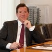 Paul Gheysens, szef i założyciel Ghelamco, od miesięcy dwoi się i troi, negocjując warunki spłaty i 