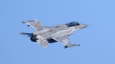 Myśliwiec F-16 z 31. Bazy Lotnictwa Taktycznego w Poznaniu (fot. ilustracyjna)