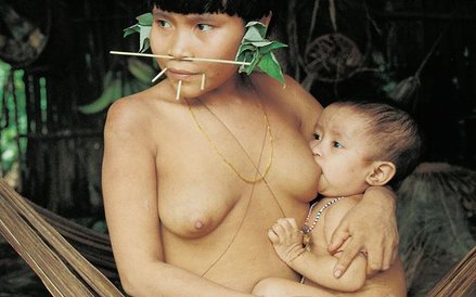 Macierzyństwo jest ciężką próbą, kobiety przedwcześnie się starzeją, tylko nieliczne dożywają okresu