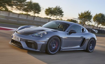 Porsche 718 Cayman GT4 RS