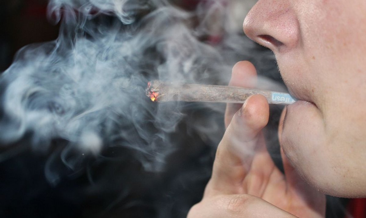 USA: Marihuana jest legalna - młodzi sięgają po nią rzadziej