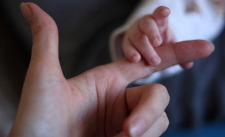 Rodzice mogą jeszcze raz wystąpić o becikowe