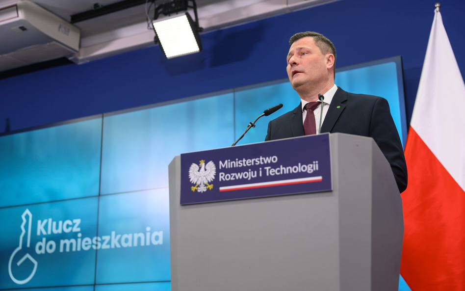 Jest nowy program mieszkaniowy. „Rząd na wojnie z deweloperami i flipperami"