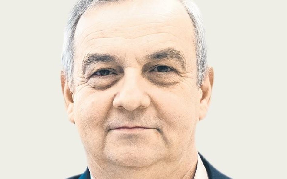Paweł Zaremba-Śmietański prokurent, dyrektor Departamentu Transakcji Kapitałowych w CARDA Consultanc