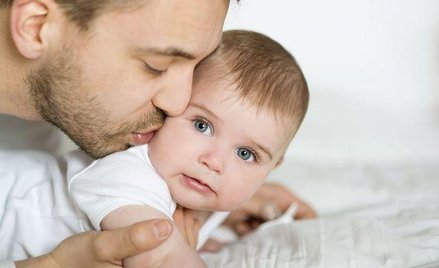 Z urlopu ojcowskiego można korzystać w trakcie wypowiedzenia