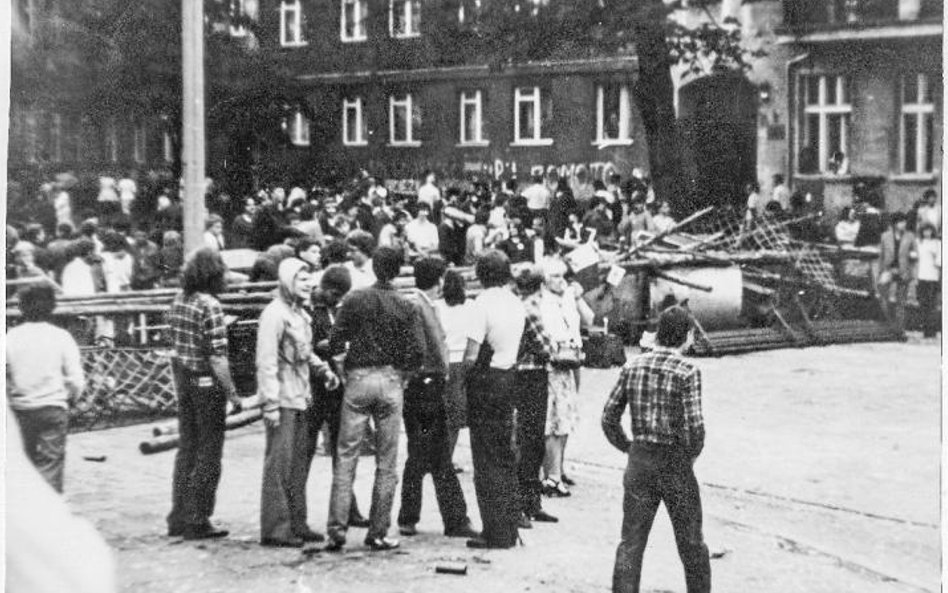 Kilkudziesięciu demonstrantów zatrzymała milicja.