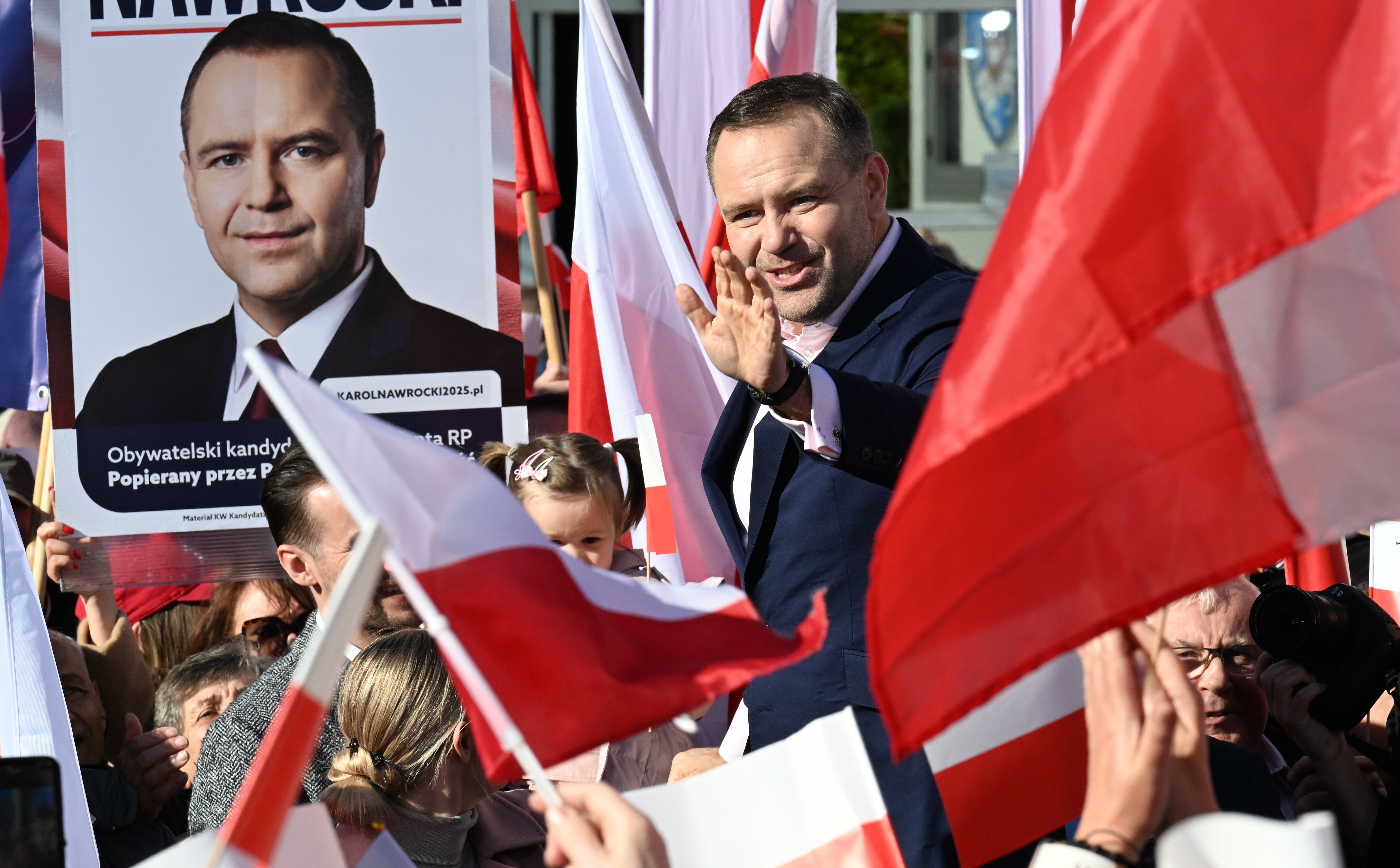 Michał Szułdrzyński: Nie wykręcajcie nam rąk patriotyzmem, czyli wojna pod flagą biało-czerwoną