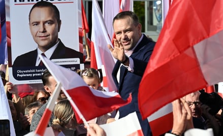 Prawicowe media uwielbiają mówić z egzaltacją o „obozie patriotycznym”, a sam PiS siebie nazywa niek