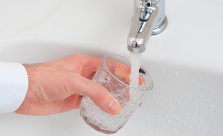 Gminie nie wolno żądać odszkodowania w regulaminie dostarczania wody