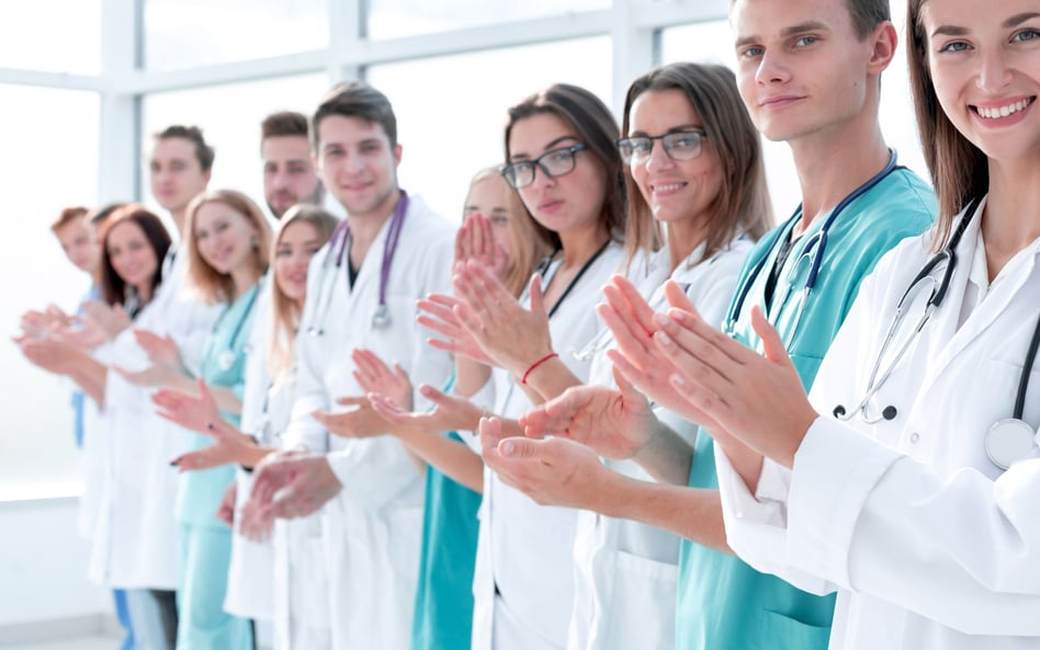 Wśród studentów przyjętych w latach 2022–2024 jedynie 23,4 proc. stanowią mężczyźni, w porównaniu z 
