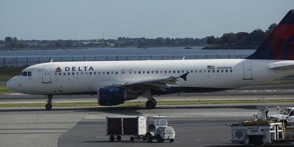 Drugie awaryjne lądowanie Delta Airlines w Lizbonie. „Alert problemu w maszynie”