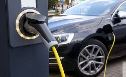 Krzysztof Adam Kowalczyk: Dlaczego znika hejt na elektryki