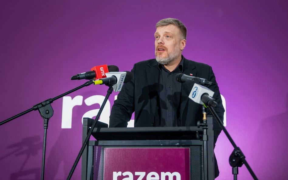 Współprzewodniczący Partii Razem Adrian Zandberg