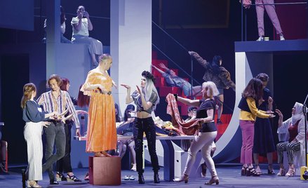 Uwspółcześnione bohaterki „Strasznego dworu” w Teatrze Wielkim w Poznaniu