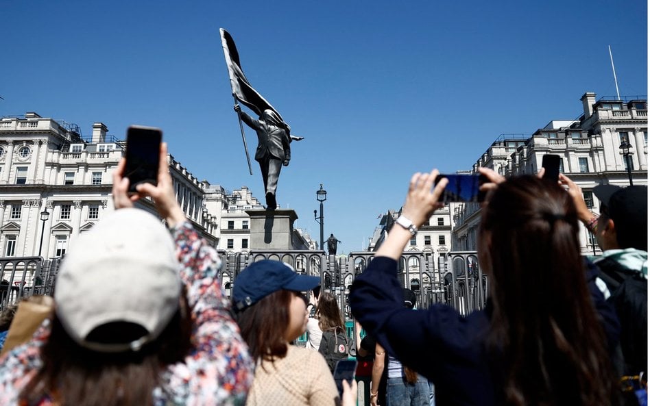 Kolejne dzieło Banksy’ego wzbudza szalone zainteresowanie. Artysta potwierdził, że to on jest autore