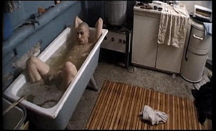 W repertuarze znalazły się filmy: "Sceny z użycia", dokumentu "Pojechałem z mamą na pielgrzymkę" i f