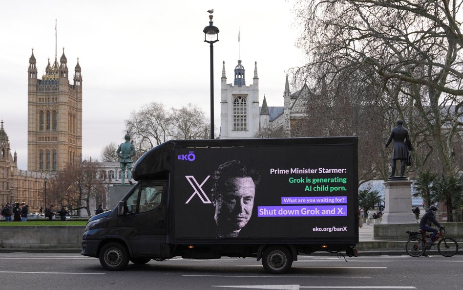 Billboard wzywający premiera do przeciwstawienia się Elonowi Muskowi i zakazania X i Groka