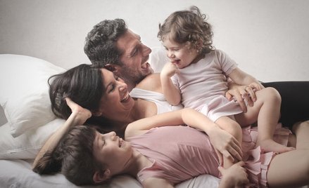 Krzyżak: Nie wyrzucać programu 500+ do kosza