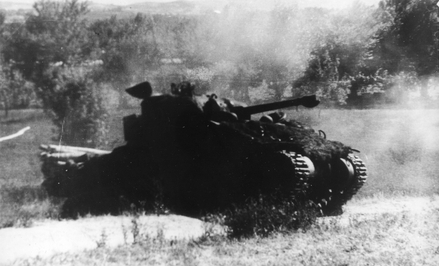 Czołg M4 Sherman z 1 Pułku Ułanów Krechowickich.