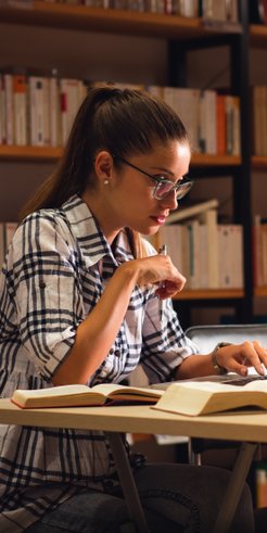 Dr Anna Jelec: Popularność konkretnych słów i zwrotów w języku angielskim to złożone zagadnienie, bo