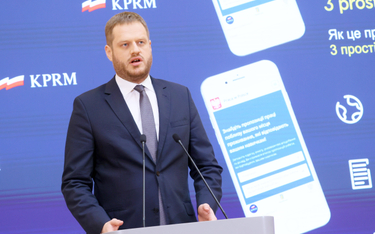 Minister Janusz Cieszyński (na zdjęciu) zapewnia, że nowa ustawa wejdzie w życie w ciągu pół roku