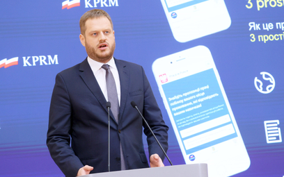 Minister Janusz Cieszyński (na zdjęciu) zapewnia, że nowa ustawa wejdzie w życie w ciągu pół roku