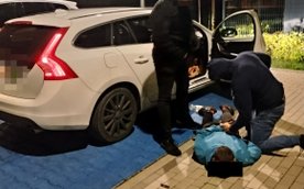 Zatrzymano dwóch podejrzanych o kradzieże z włamaniem 6 pojazdów