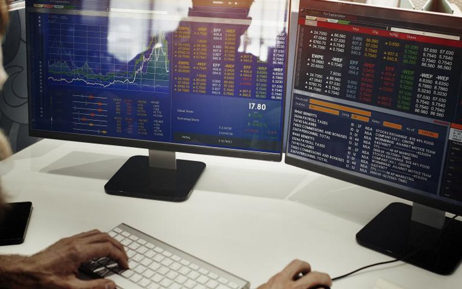 Akcje będą odrabiać straty, a dolar osłabi się do innych walut